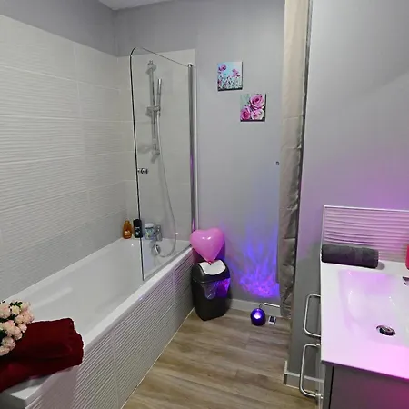 Grand Nuit A 2 Avec Sauna Luxe, Balnéo, Océan Rien Que Pour Vous Appartamento Biscarrosse